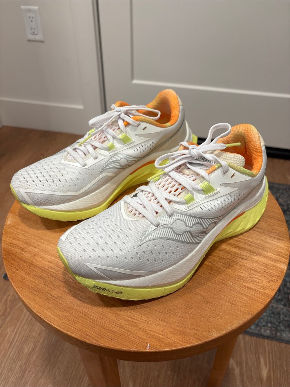 SAUCONY Women’s Endorphin Speed 4